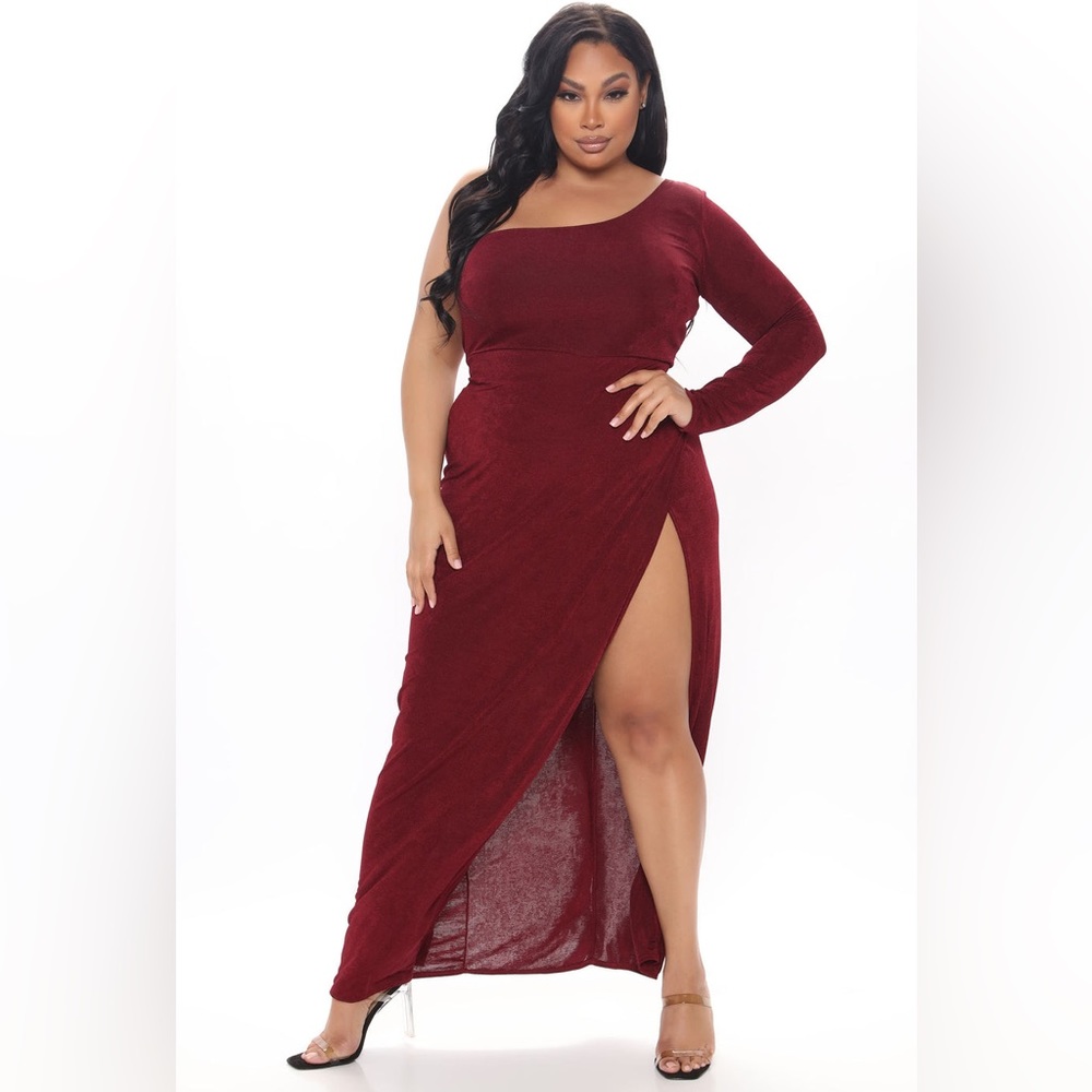 NWT Plus Size Fashion Nova Burgundy Kaliyah Maxi Dress